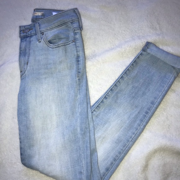 Women’s slimming skinny Levi jeans - Picture 3 of 3